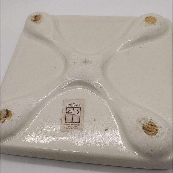 Evangel Pottery Trivet - Picture 4 of 4